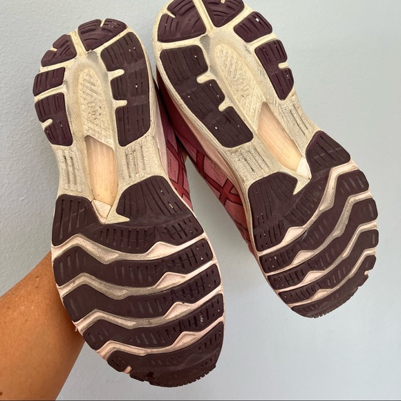 ASICS Gel Kayano Dynamic Duomax. Dusty Pink. 8 - Picture 4 of 7